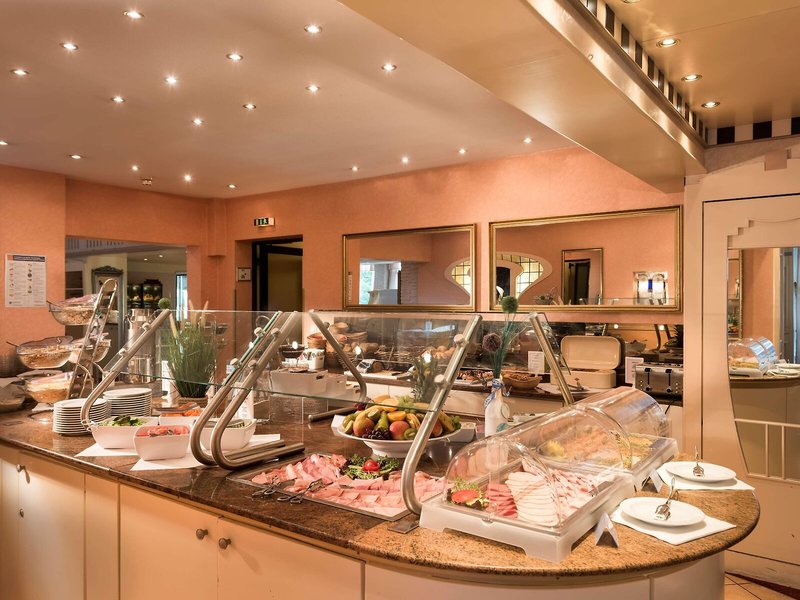 Best Western Hotel zur Post 13