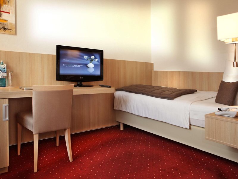 Best Western Hotel zur Post 38