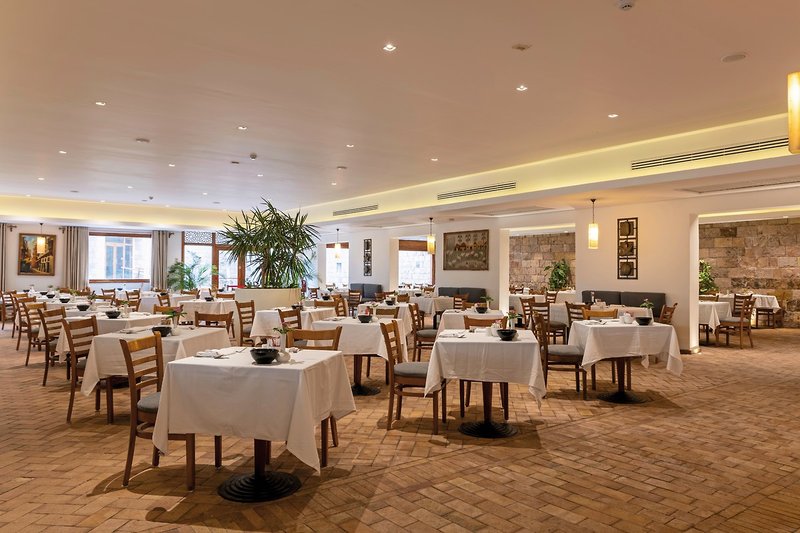 Fort Arabesque - The West Bay 14