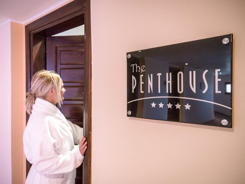 Fort Arabesque - The West Bay 17