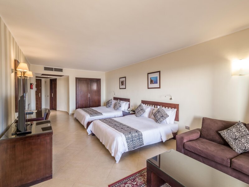 Fort Arabesque - The West Bay 59