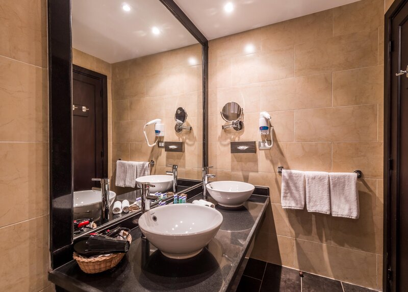 Fort Arabesque - The West Bay 83