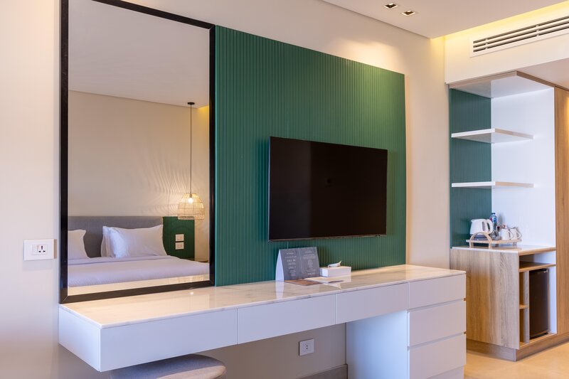 Fort Arabesque - The West Bay 86