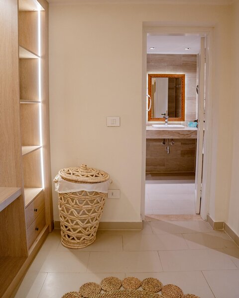 Fort Arabesque - The West Bay 97
