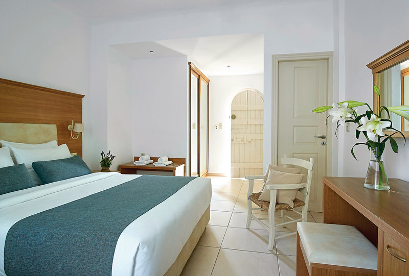 CHC Coriva Beach 22 - Room Example