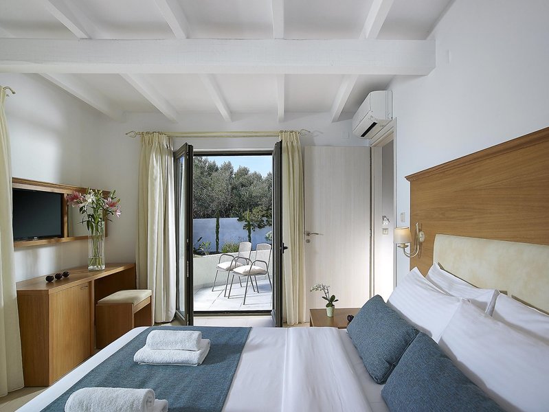 Coriva Beach by CHC Group 25