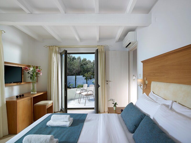 Coriva Beach by CHC Group 34