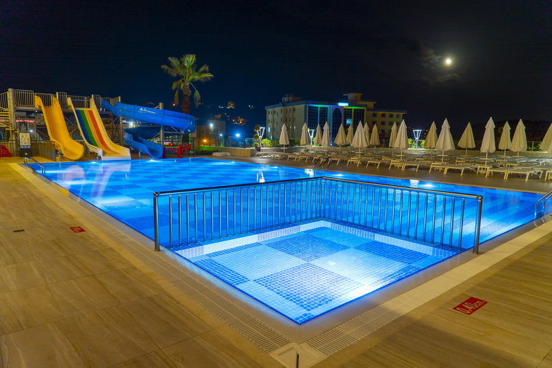 Campus Hill Hotel 9