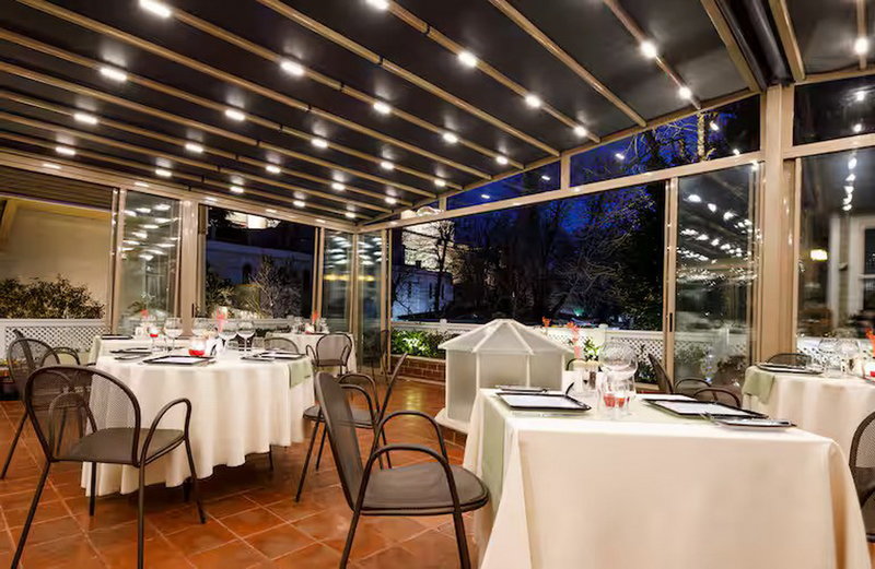 Hagia Sofia Mansions Istanbul, Curio Collection by Hilton 11