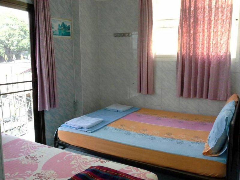 New Central Guesthouse 6
