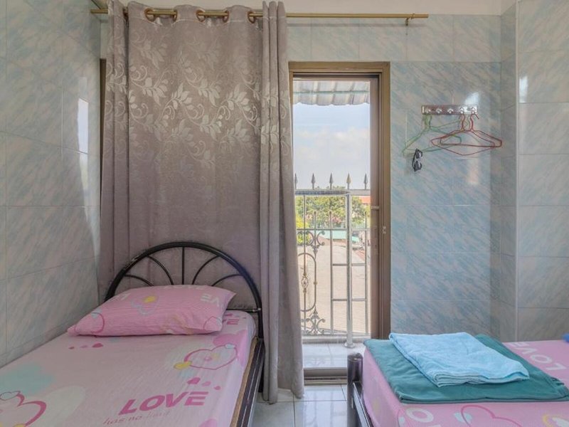 New Central Guesthouse 13