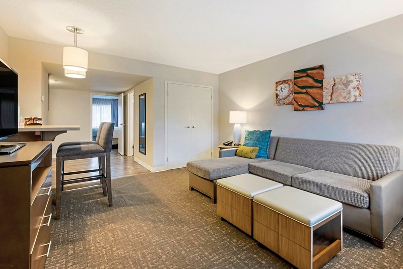 StayBridge Suites Orlando Royale Parc Suites 6