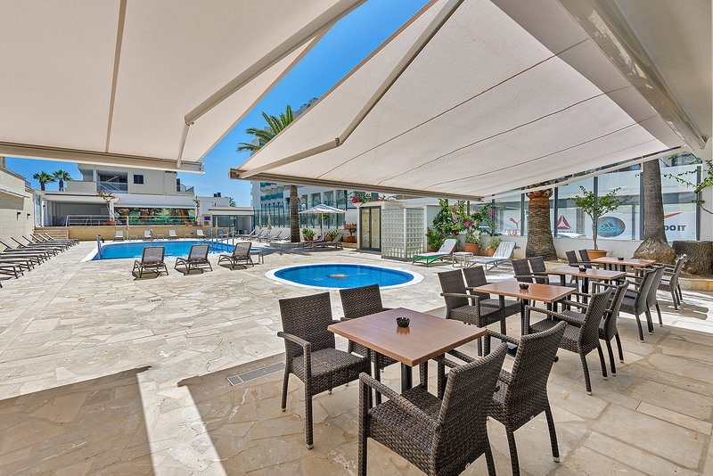 Hotel Biniamar 11