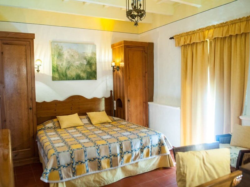Hotel Rural Biniarroca 29