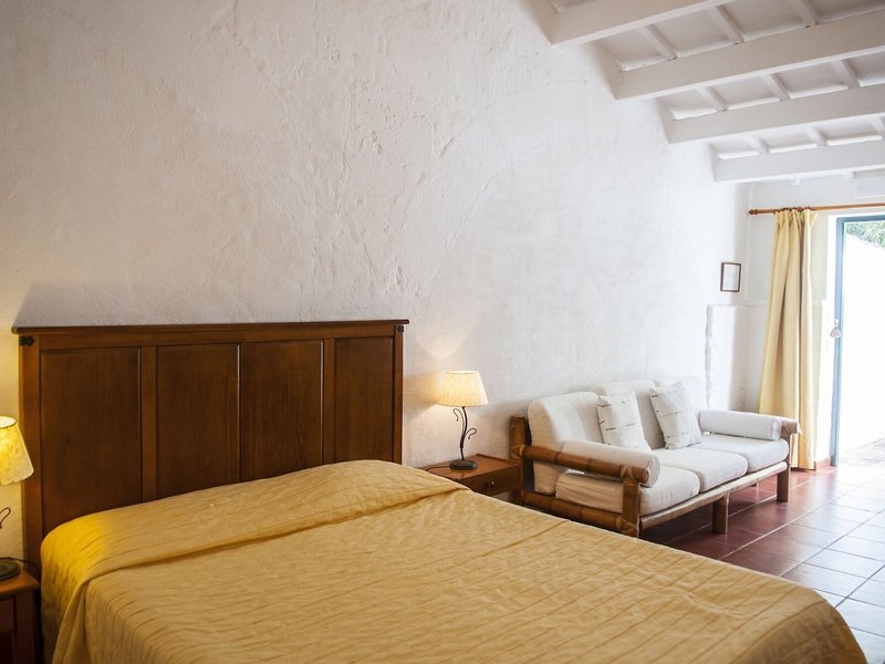 Hotel Rural Biniarroca 32