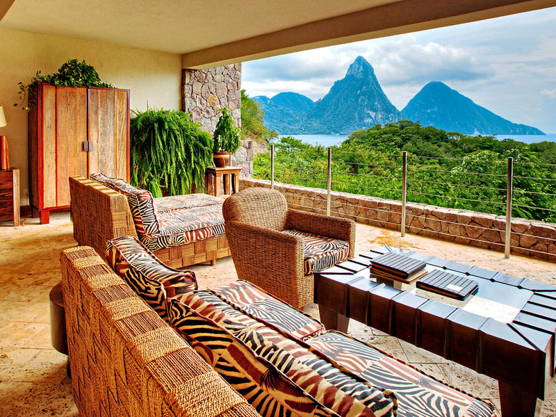 Jade Mountain 17