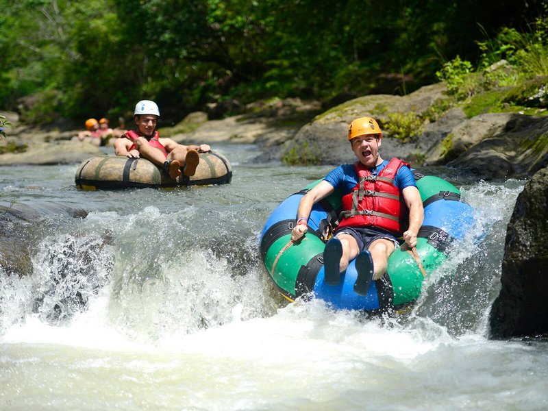 Hotel Hacienda Guachipelín 6