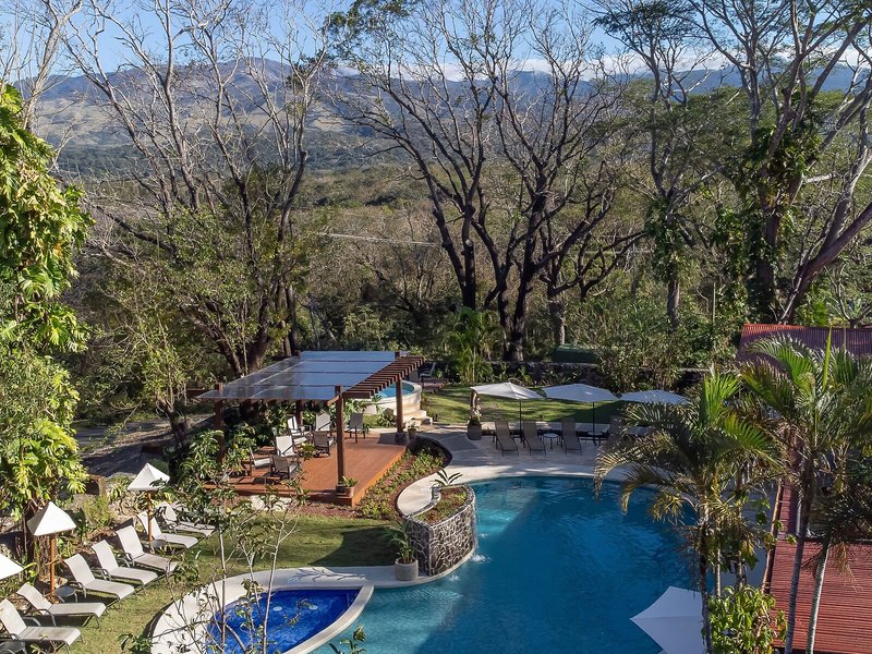 Hotel Hacienda Guachipelín 16