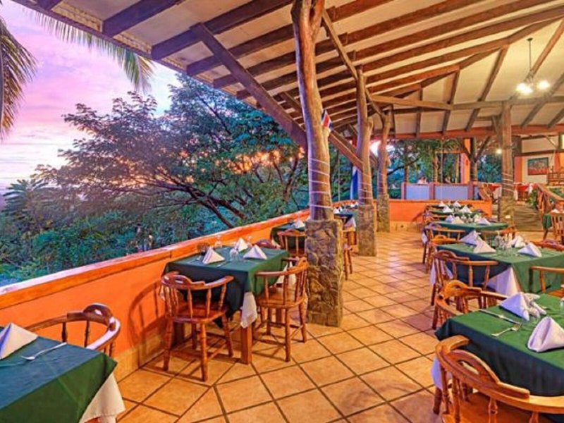 Hotel Hacienda Guachipelín 26