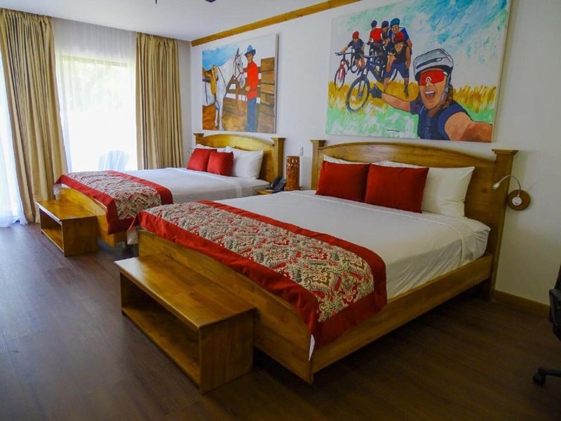 Hotel Hacienda Guachipelín 48