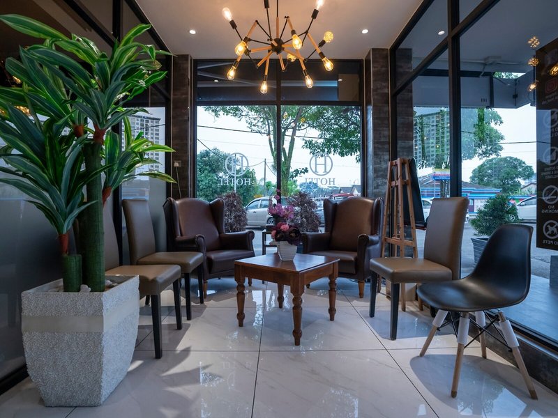 Hope Hotel 8