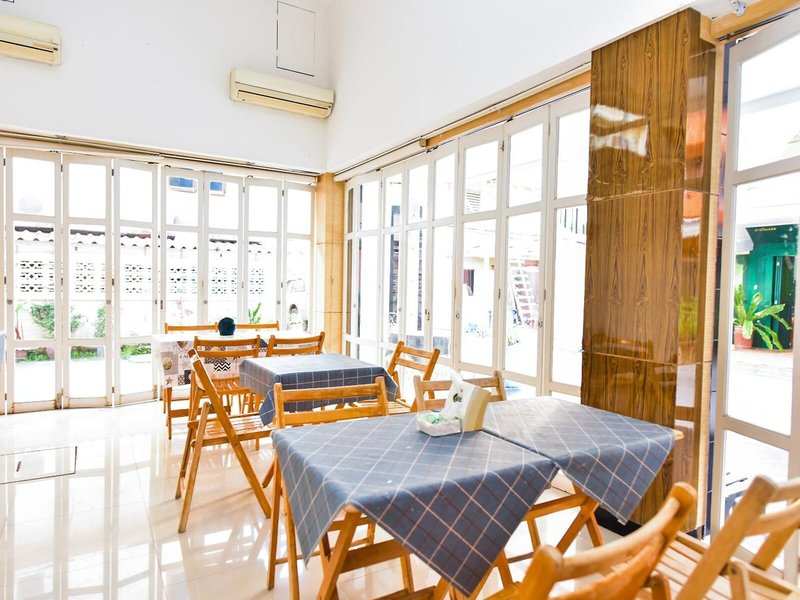 OYO 394 Nana Beach Cha Am 23