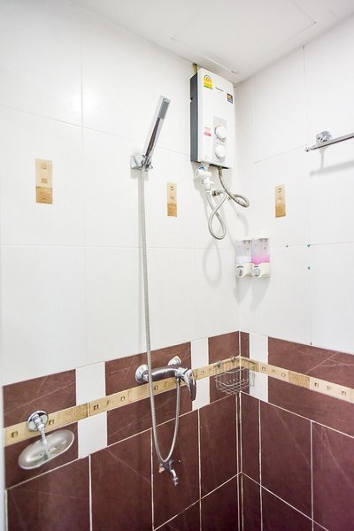 OYO 394 Nana Beach Cha Am 45