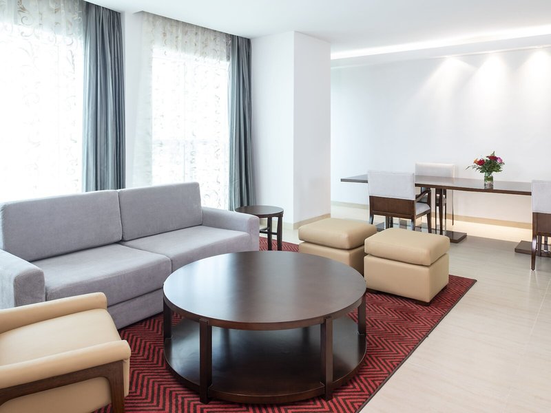 Four Points by Sheraton Sharjah 7
