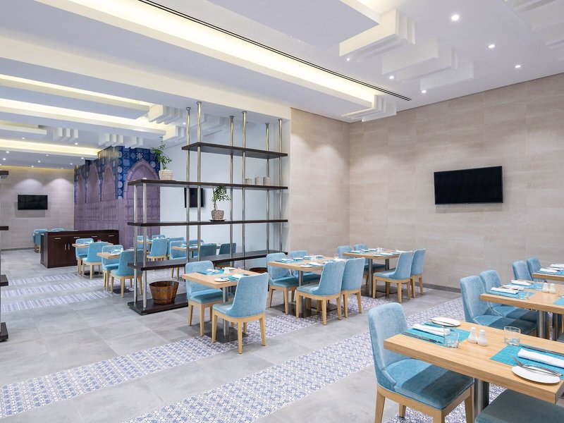 Four Points by Sheraton Sharjah 15