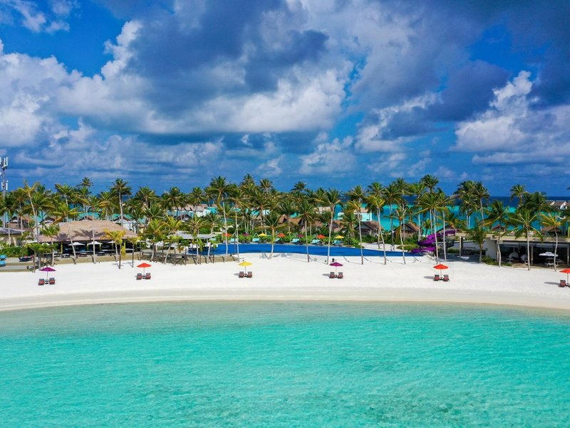 Hard Rock Hotel Maldives 3