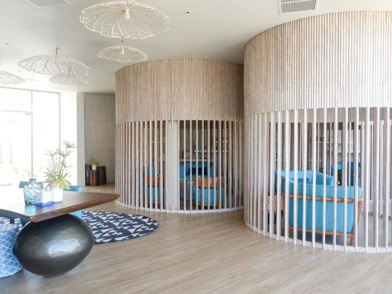 Hard Rock Hotel Maldives 13