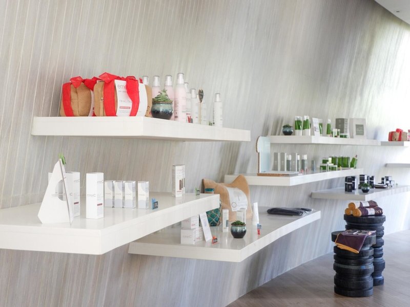 Hard Rock Hotel Maldives 14