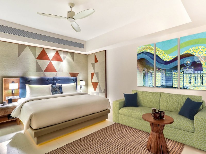 Hard Rock Hotel Maldives 18