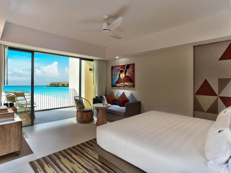 Hard Rock Hotel Maldives 29