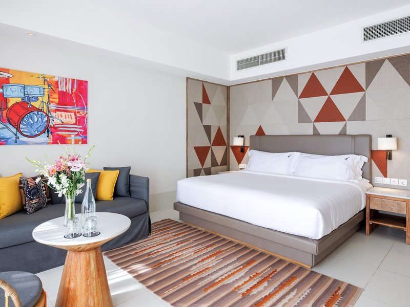 Hard Rock Hotel Maldives 40