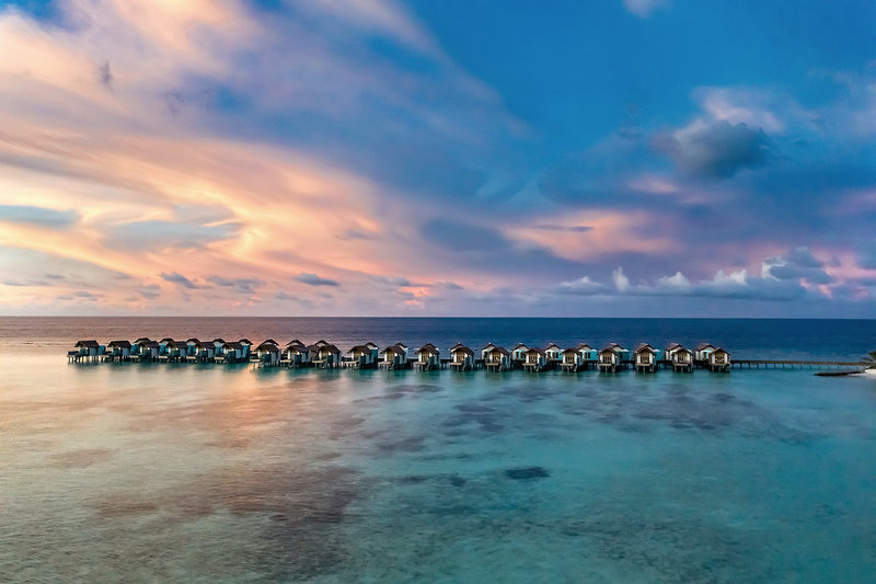 Hard Rock Hotel Maldives 32