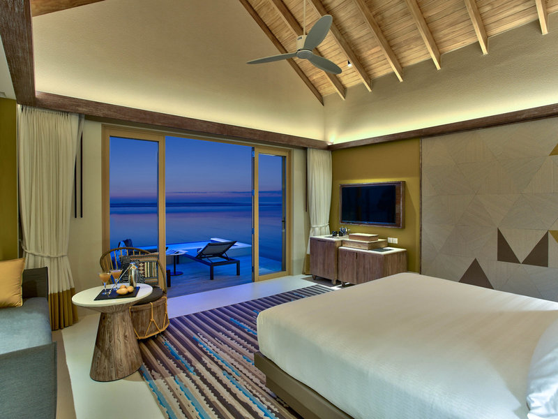 Hard Rock Hotel Maldives 32