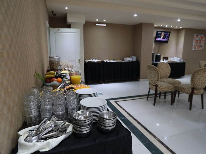 Reconquista Garden 15 - Restaurant