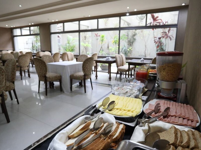 Reconquista Garden 16 - Restaurant