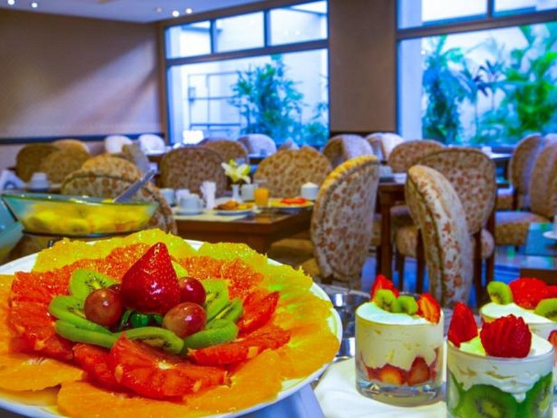 Reconquista Garden 18 - Restaurant