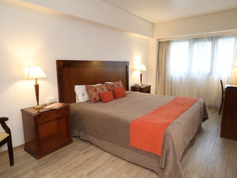 Reconquista Garden 27 - Room Example