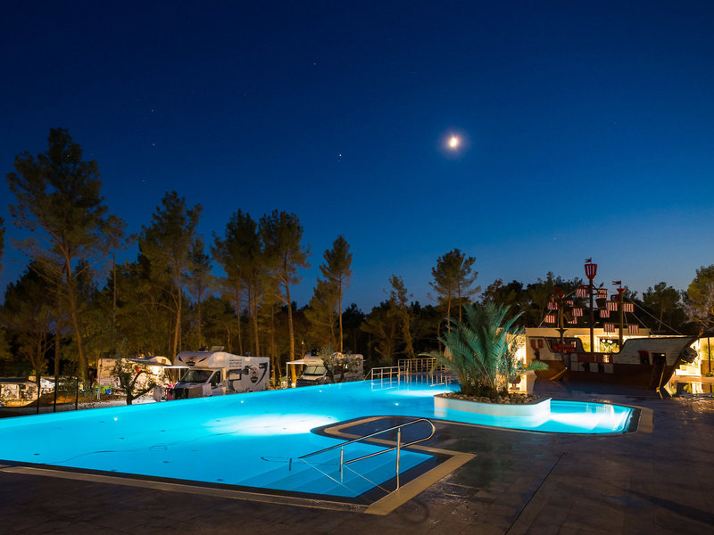 Santa Marina Boutique Camping 9