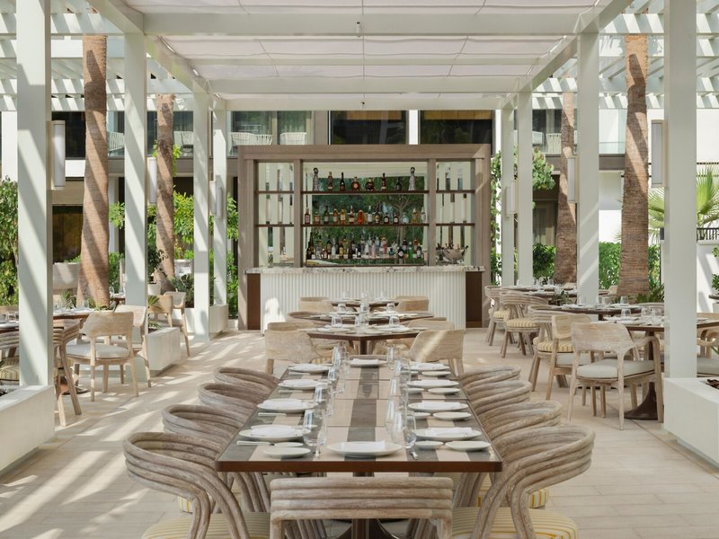 Caesars Resort Bluewaters Dubai 23