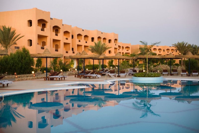 Elphistone Resort 10