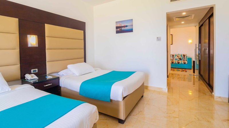 Elphistone Resort 27