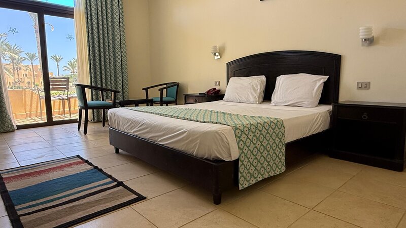 Elphistone Resort 62