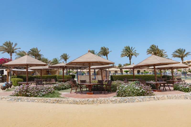 Elphistone Resort 15