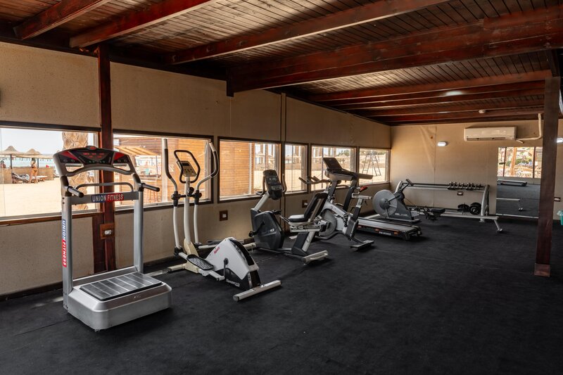 Elphistone Resort 50