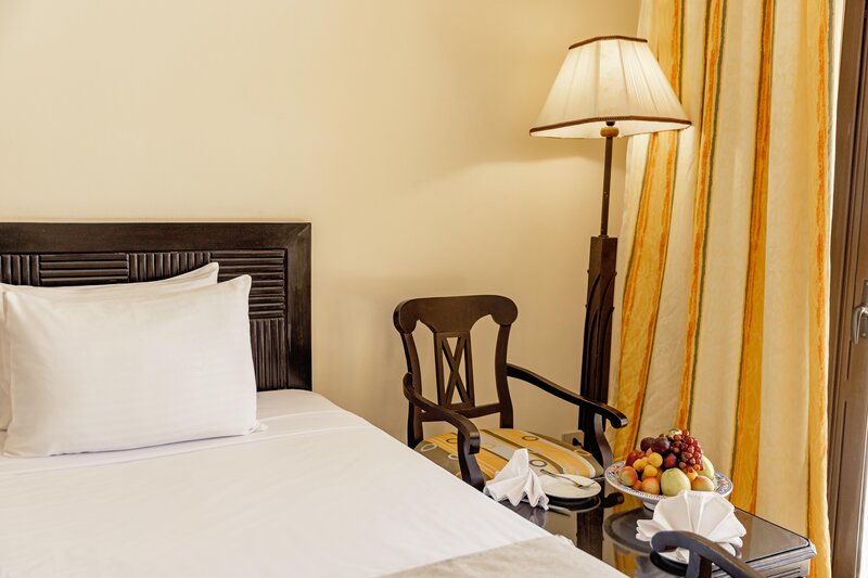 Elphistone Resort 18