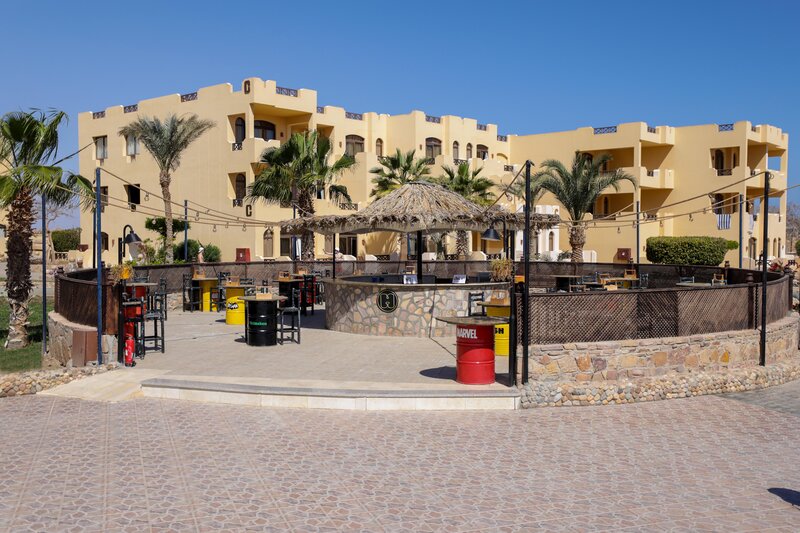 Elphistone Resort 20